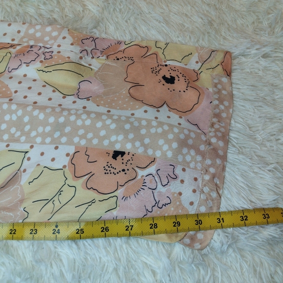 VRG GRL Valerie Wide Leg Floral Pants Peach Pink Daisy Print Size 6 - Picture 13 of 13